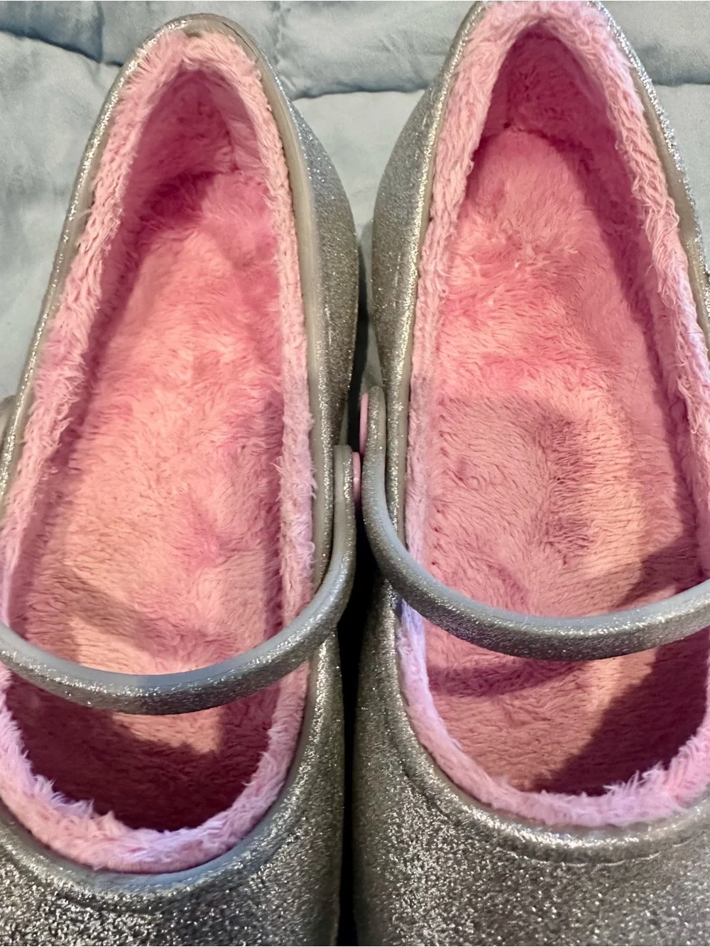 Size 3 Girls' Sparkle Mary Jane Crocs with Pink Fur Lining